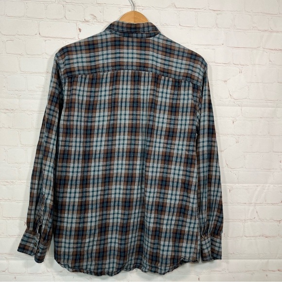 Outdoor Life Flannel Mens Size Medium Gray Plaid Long Sleeve Button Up - Picture 7 of 10